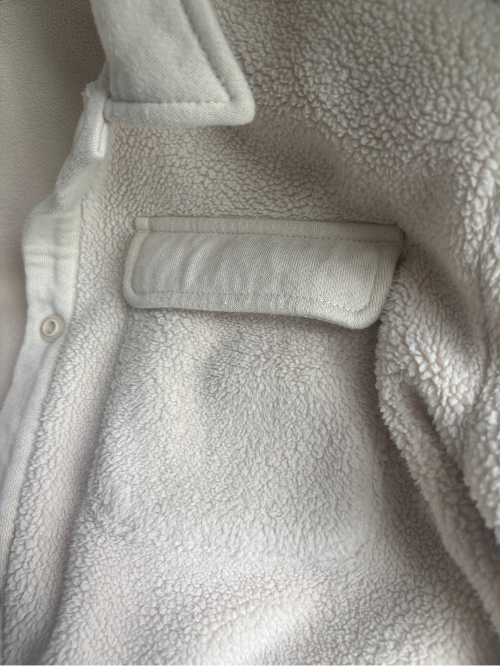 Roxy Cream Sherpa Jacket with Leather Logo Patch - Picture 4 of 7